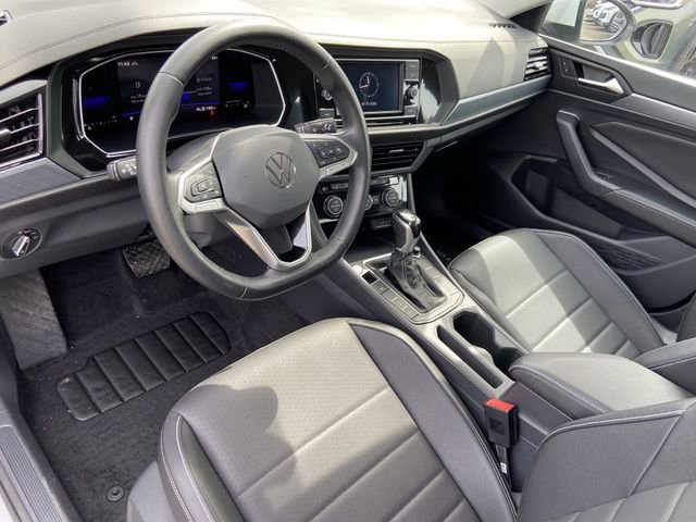 Used 2023 Volkswagen Jetta SE FWD image 22
