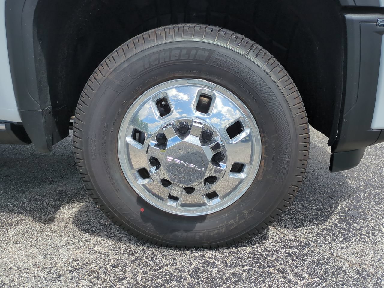 Used 2026 GMC Sierra 3500 Denali Ultimate AWD/4WD image 11
