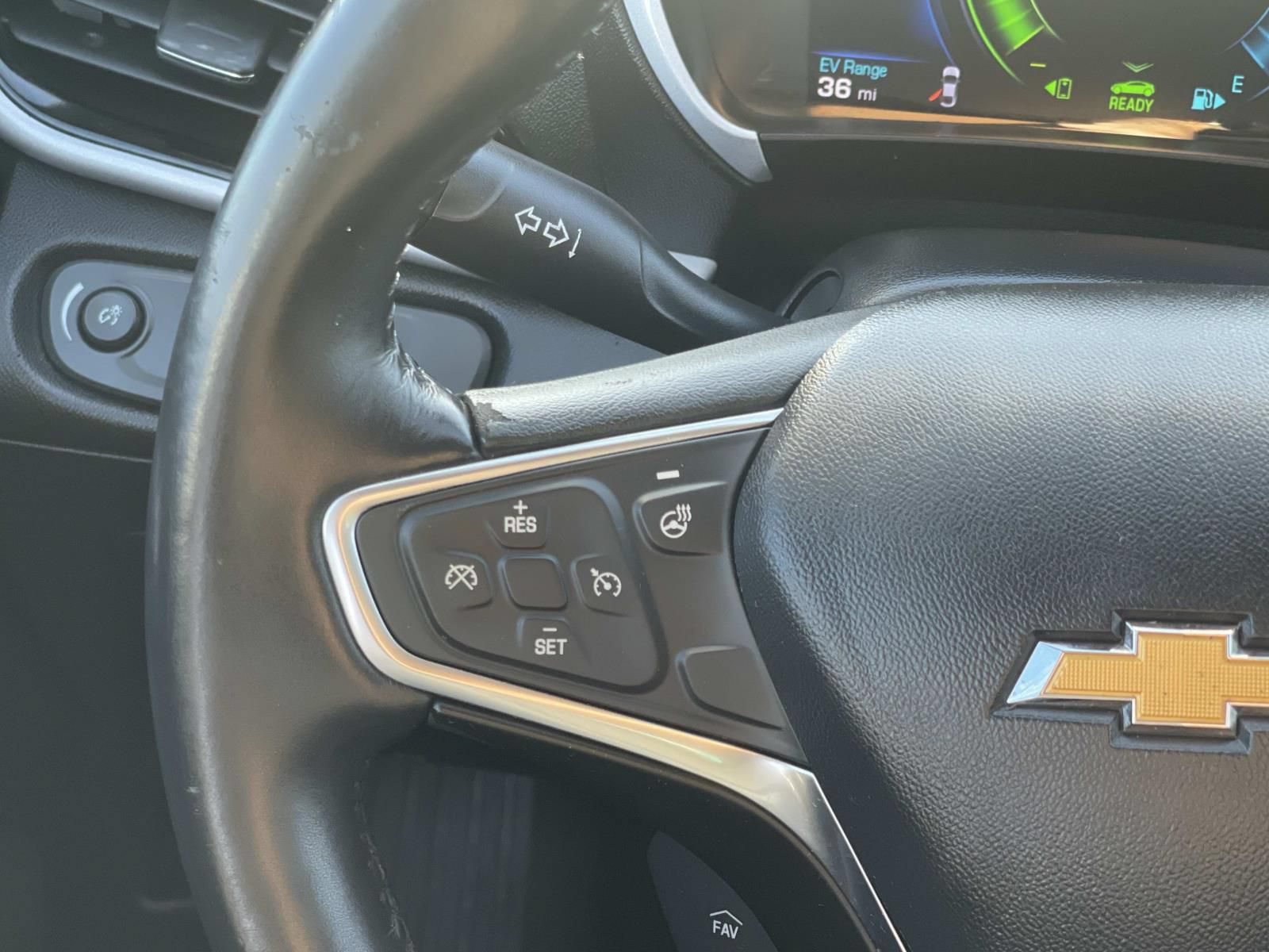 Used 2018 Chevrolet Volt LT w/ LT Driver Confidence Package FWD image 8
