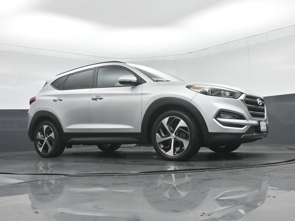 Used 2016 Hyundai Tucson Limited w/ Option Group 03 AWD/4WD image 55