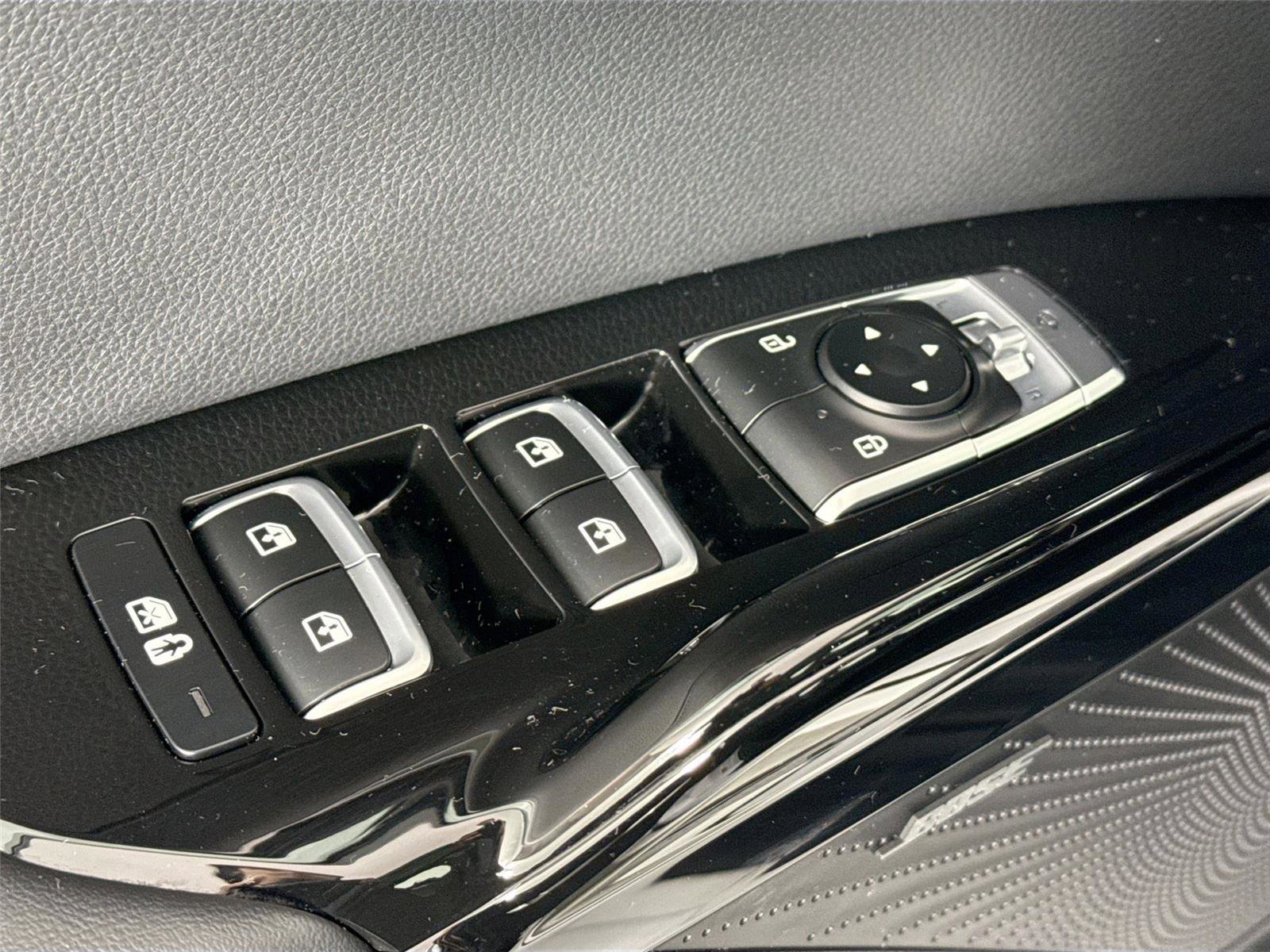 Used 2023 Kia K5 EX w/ EX Premium Package image 28