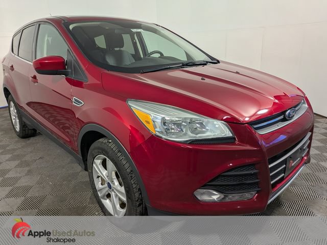 Used 2016 Ford Escape SE w/ SE Cold Weather Package