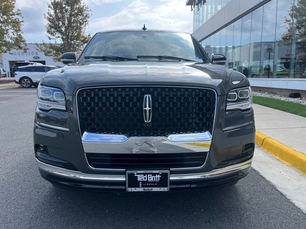 Certified 2023 Lincoln Navigator L Black Label AWD/4WD image 2