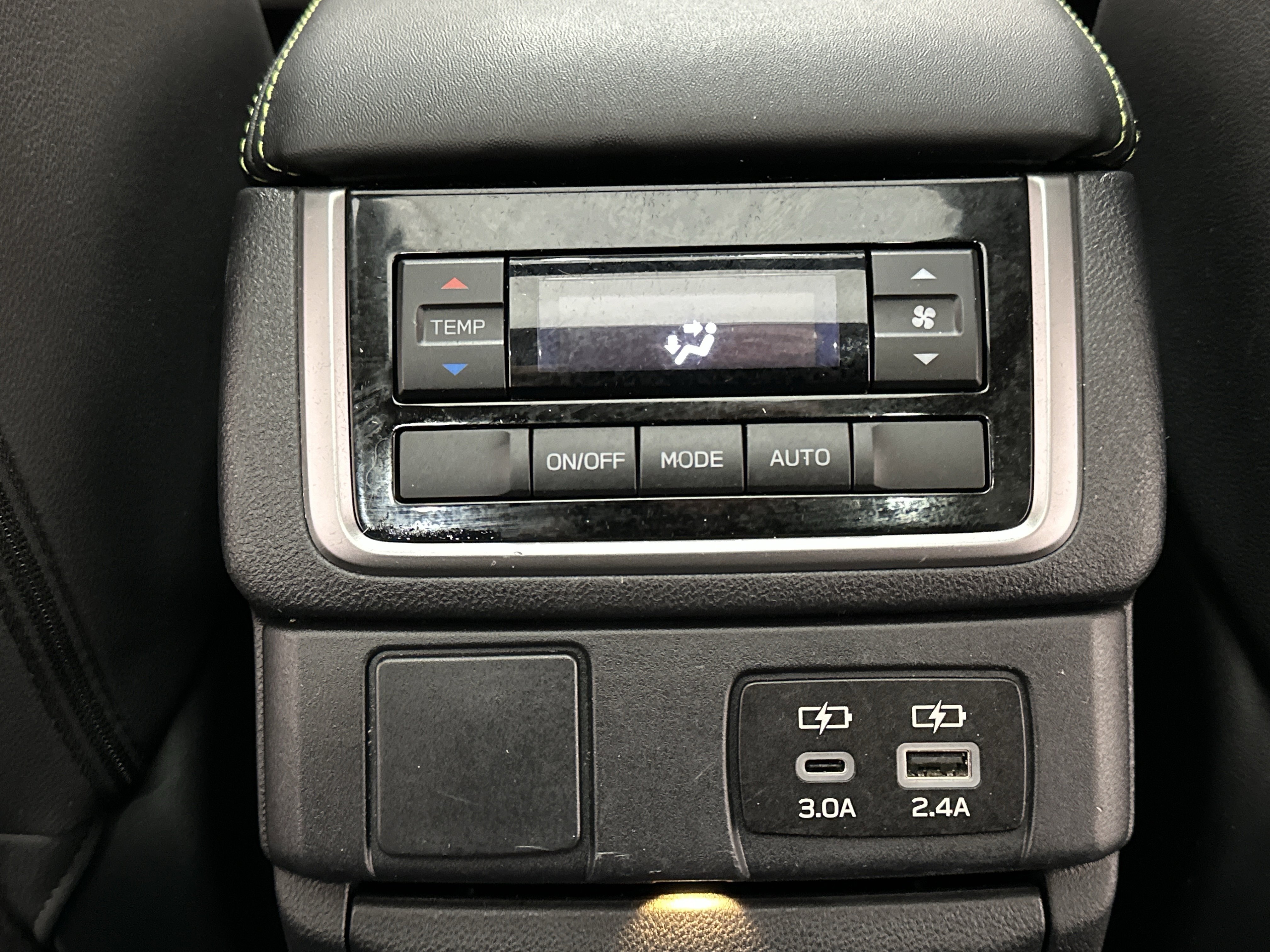 Used 2023 Subaru Ascent Onyx Edition image 24