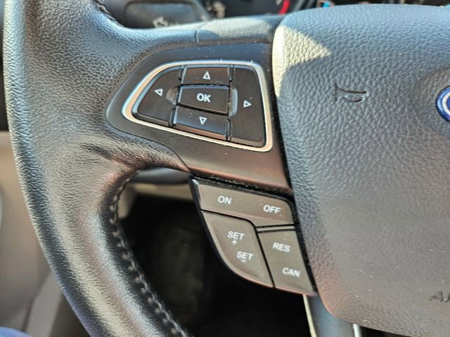 Used 2019 Ford Escape SEL image 14