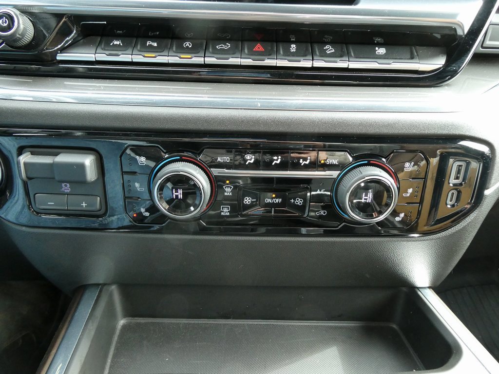 Certified 2023 Chevrolet Silverado 1500 High Country w/ Z71 Off-Road Package image 27