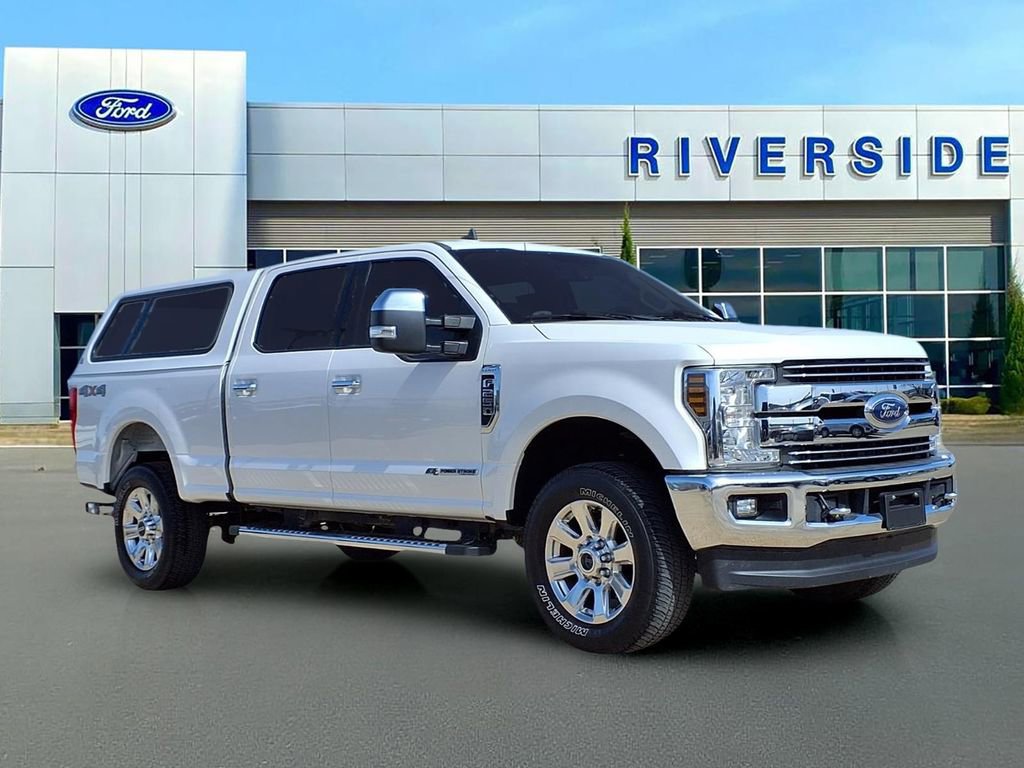 Used 2019 Ford F250 Lariat w/ Chrome Package image 1