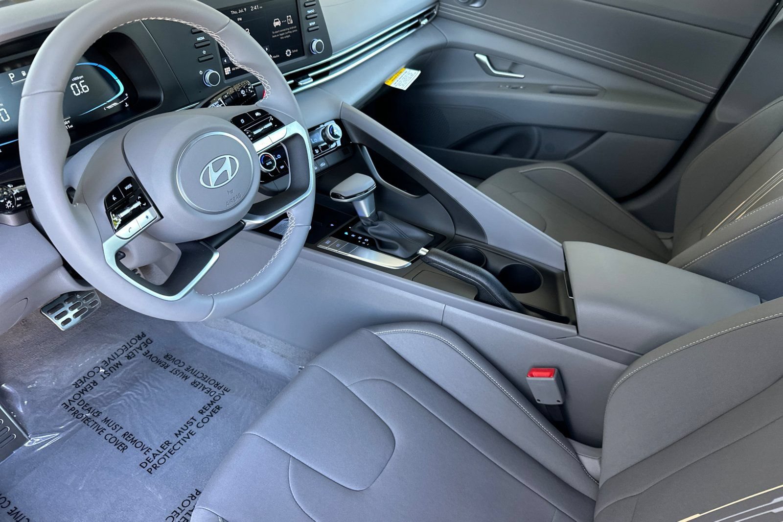 New 2026 Hyundai Elantra Sport FWD image 9
