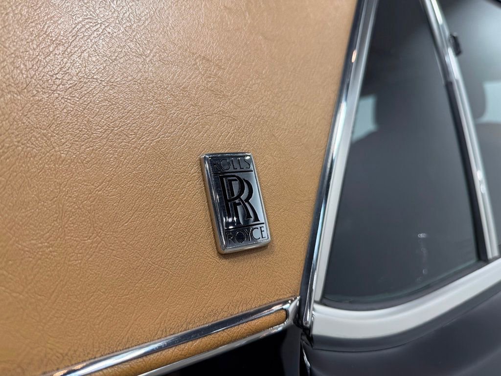 Used 1993 Rolls-Royce Silver Spur II image 38