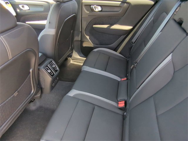 New 2025 Volvo EX40 Core w/ Climate Package image 18
