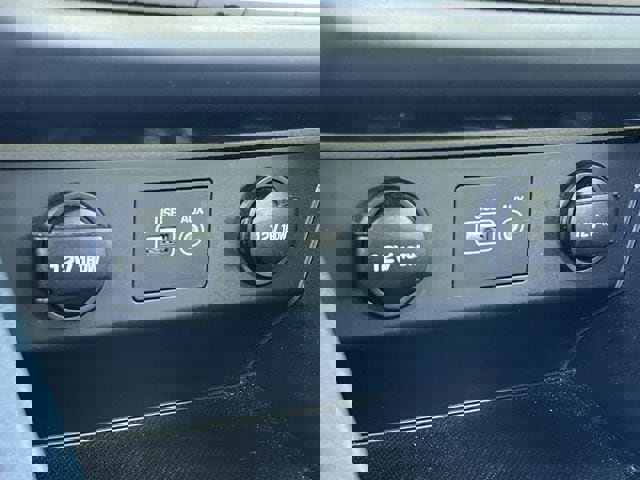 Used 2018 Hyundai Sonata SE w/ Cargo Package image 20