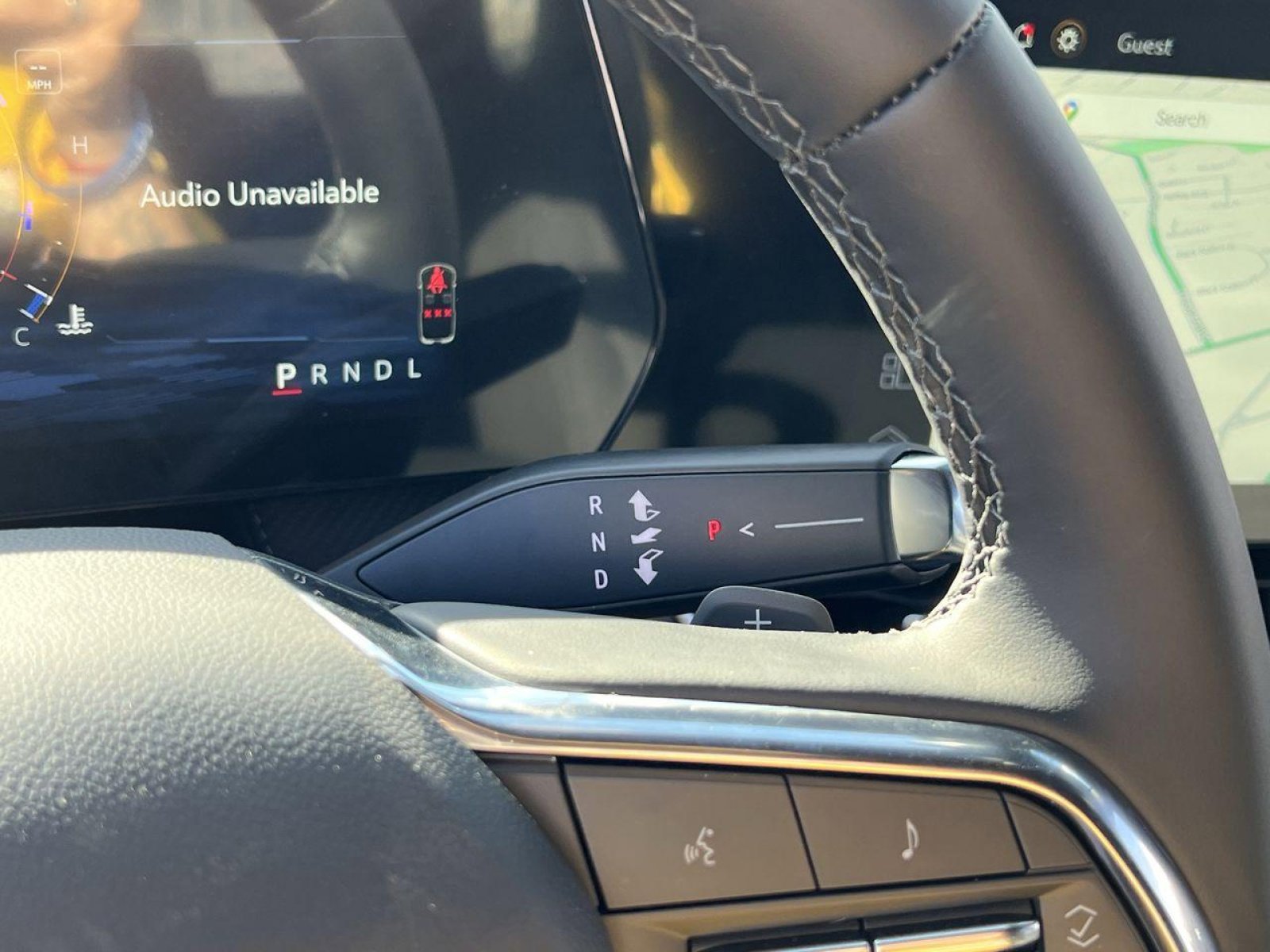 New 2025 Chevrolet Equinox LT w/ Safety and Technology Package image 16