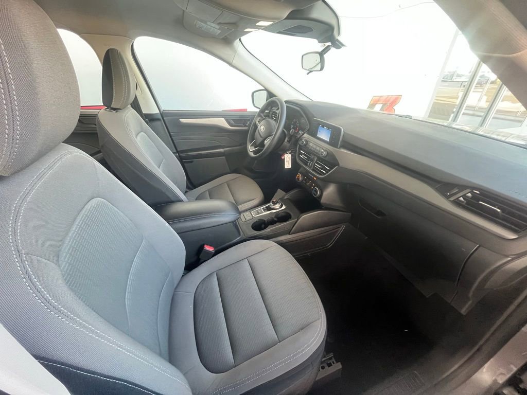 Used 2021 Ford Escape S image 40