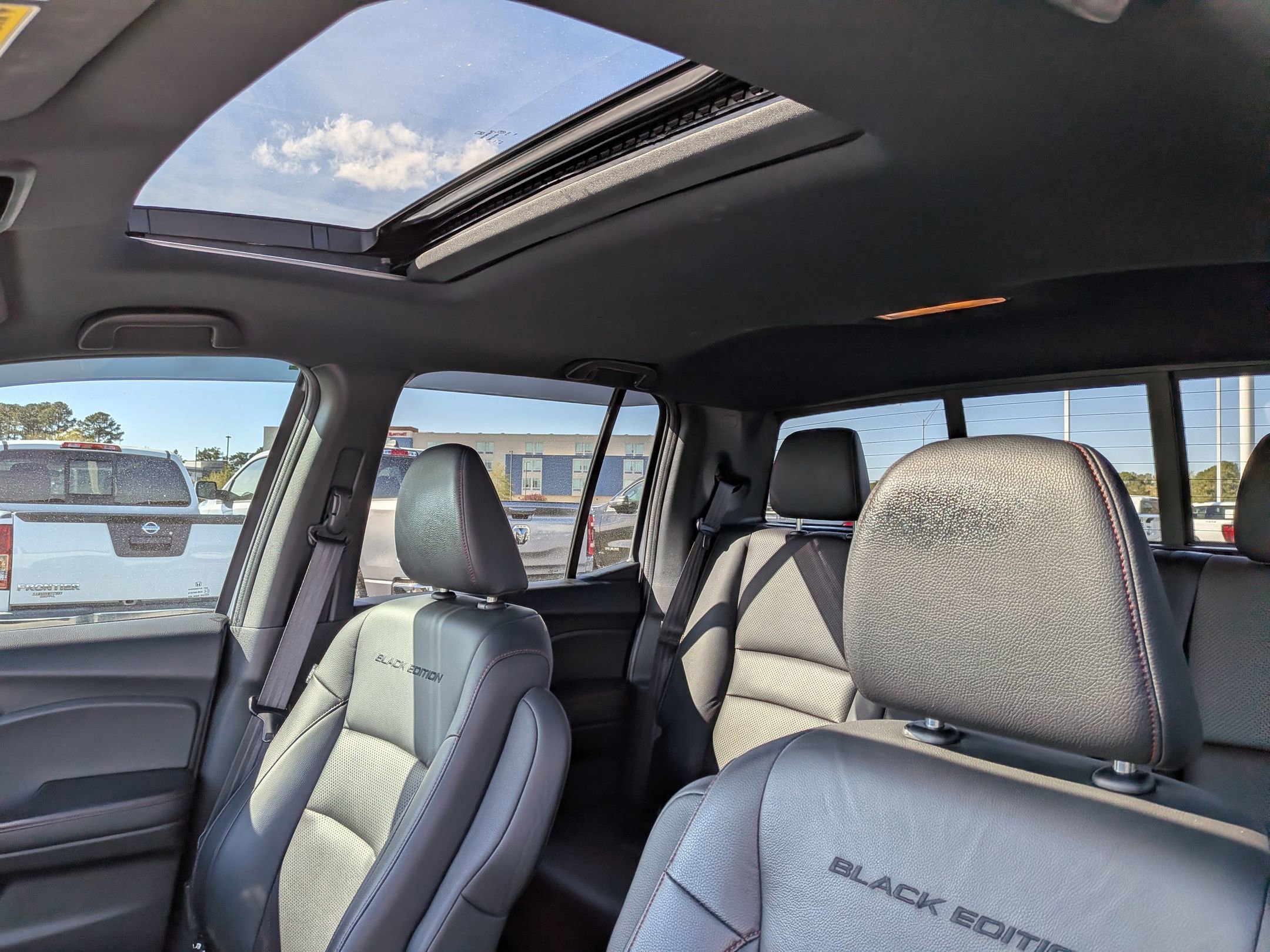 Used 2023 Honda Ridgeline Black Edition image 16