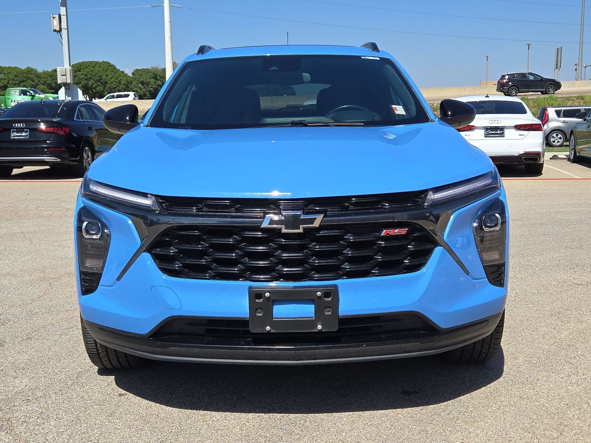 Used 2024 Chevrolet Trax RS w/ Sunroof Package FWD image 10