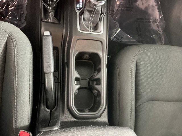 Used 2019 Jeep Wrangler Unlimited Sahara AWD/4WD image 29