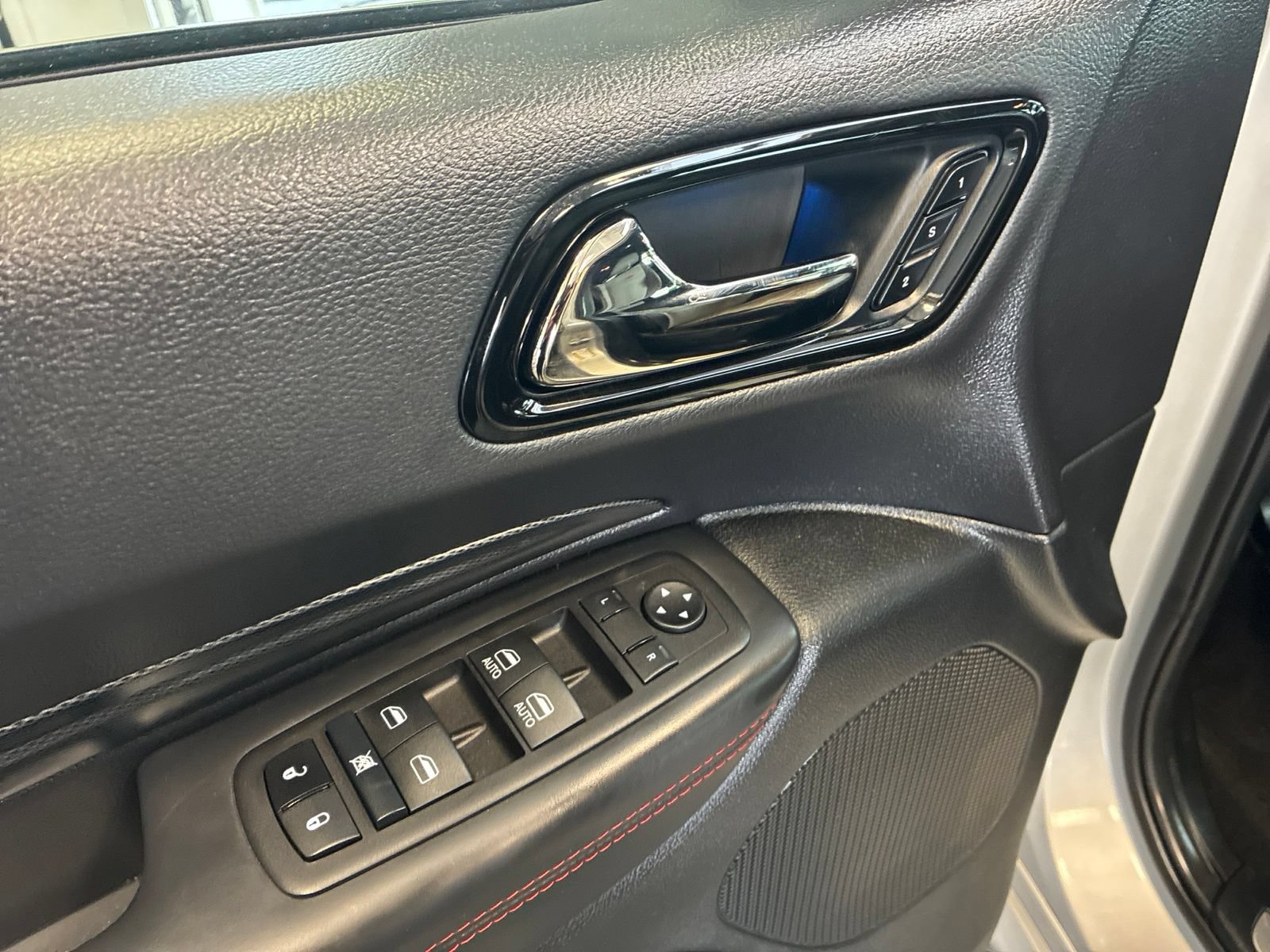 Used 2024 Dodge Durango R/T AWD/4WD image 18