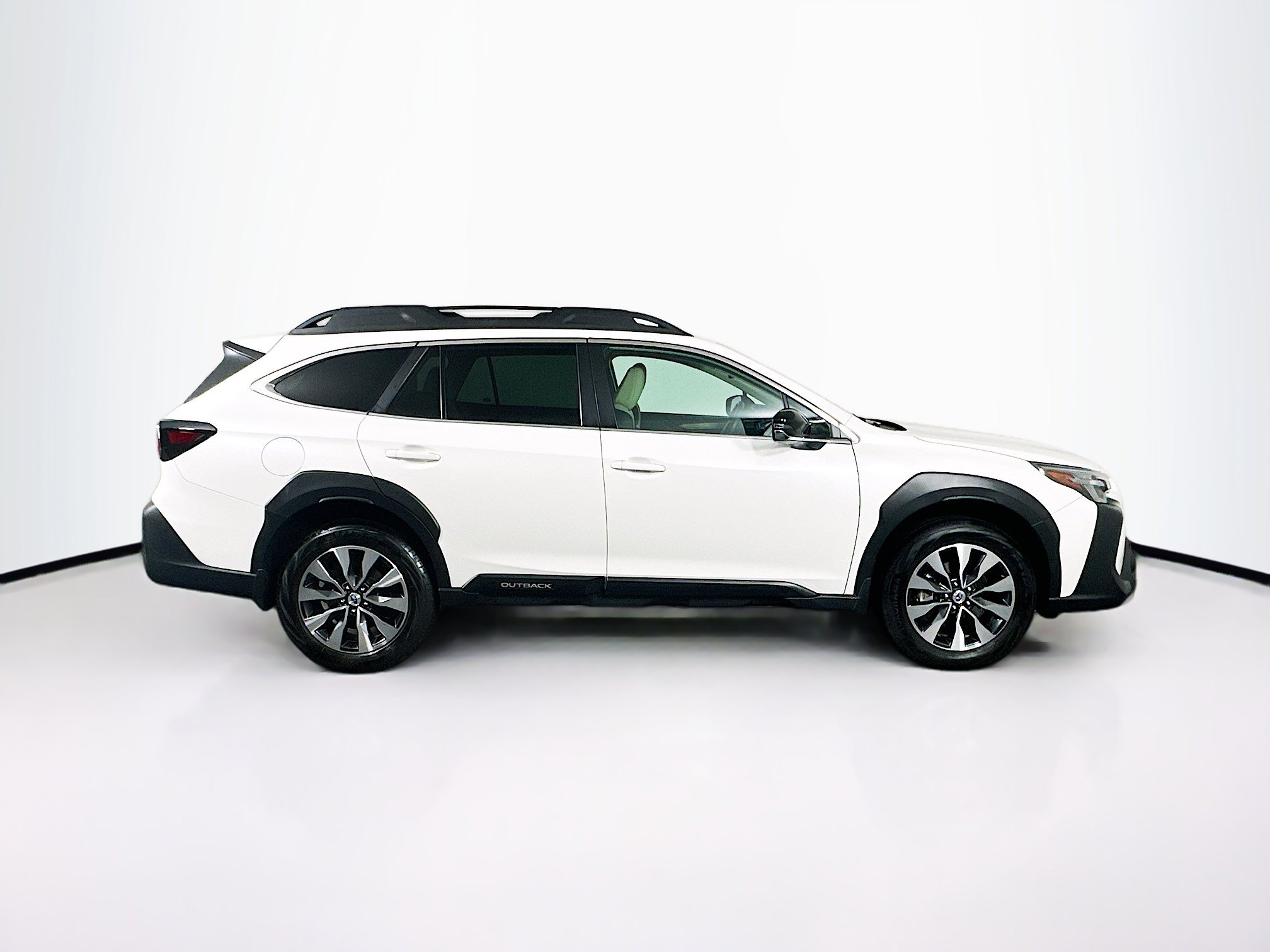 Used 2023 Subaru Outback Limited XT image 10