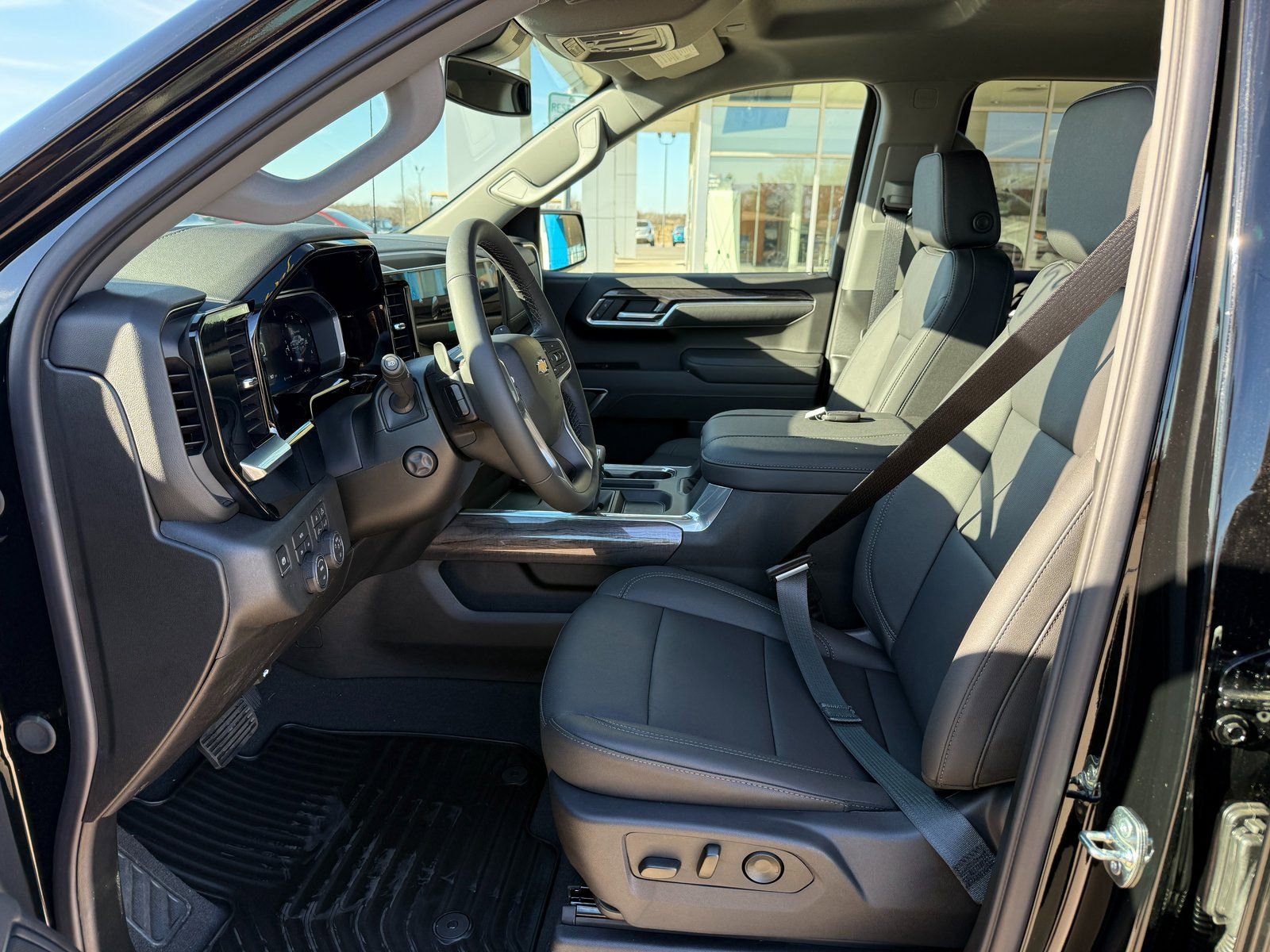 New 2026 Chevrolet Silverado 1500 LT image 10