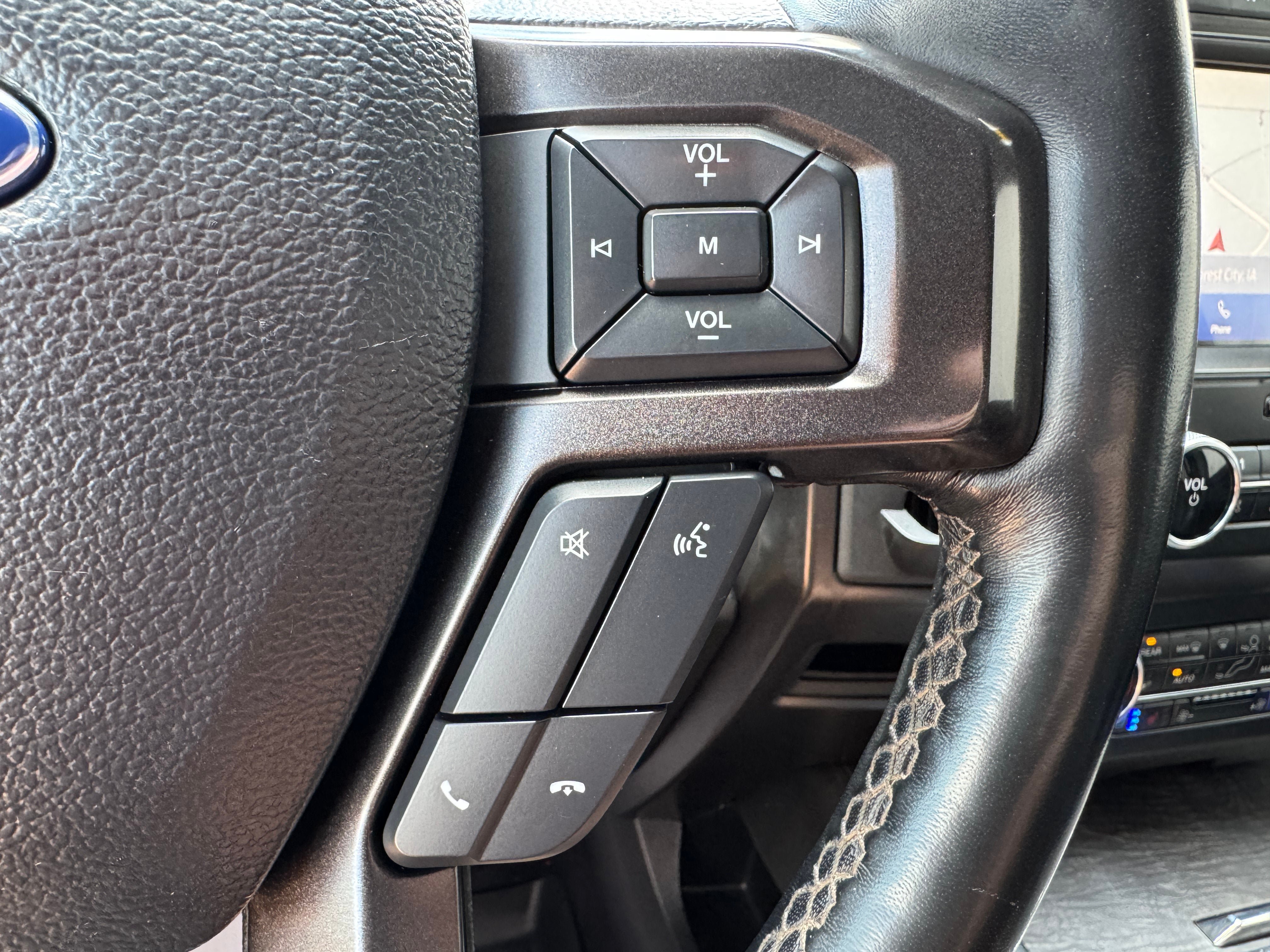 Used 2021 Ford Expedition Max Limited AWD/4WD image 13
