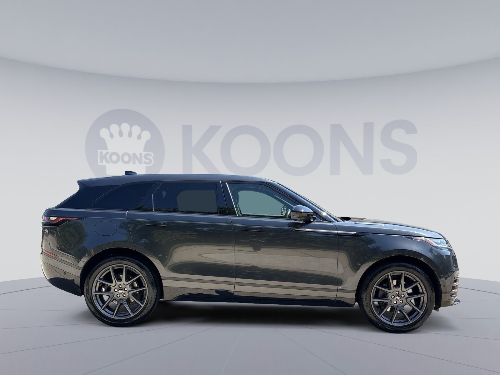 Used 2021 Land Rover Range Rover Velar R-Dynamic S AWD/4WD image 8