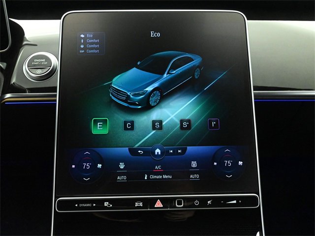 Used 2022 Mercedes-Benz S 580 4MATIC Sedan w/ 3D Technology Package image 44