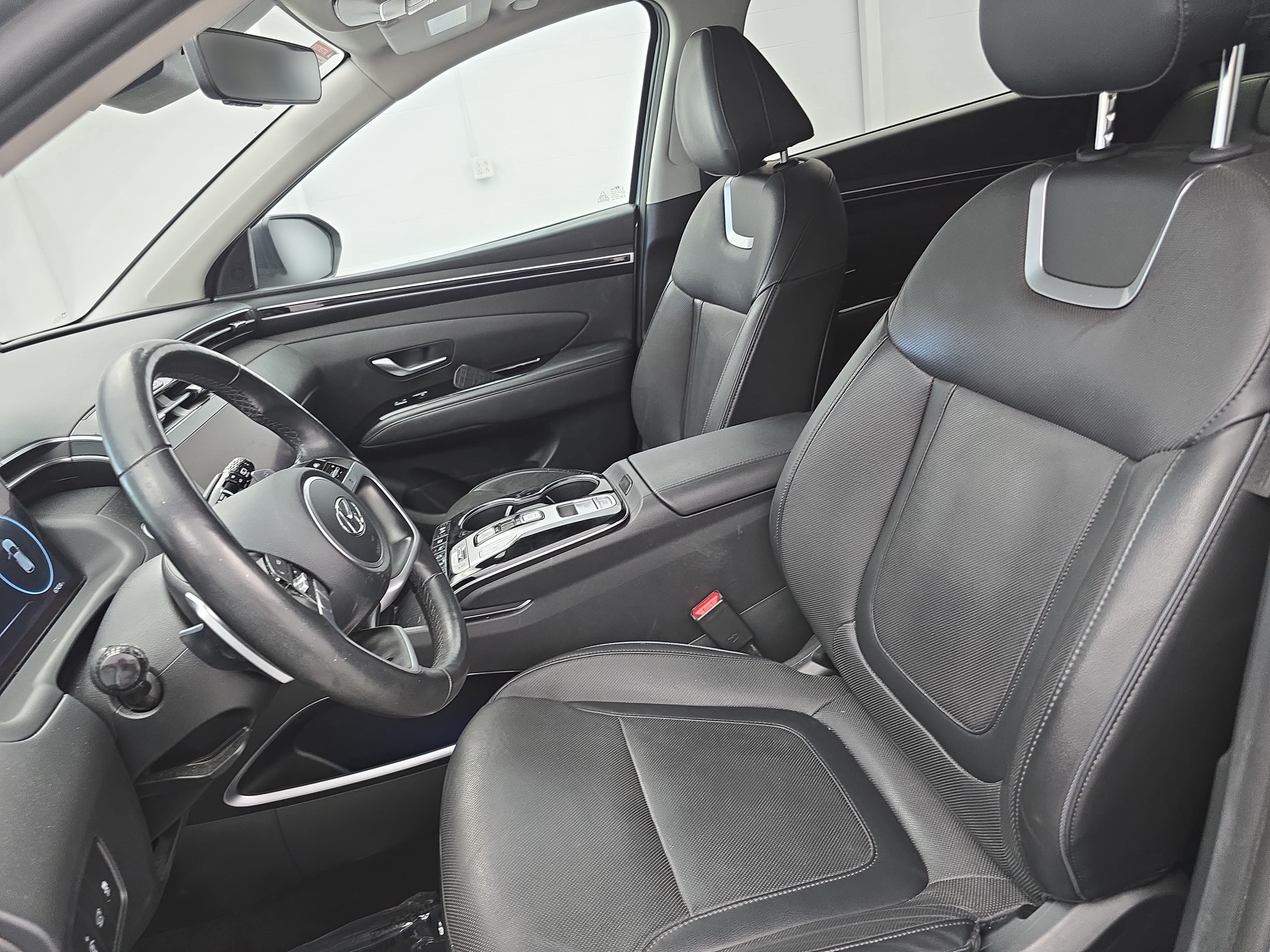 Used 2023 Hyundai Tucson Limited AWD/4WD image 15