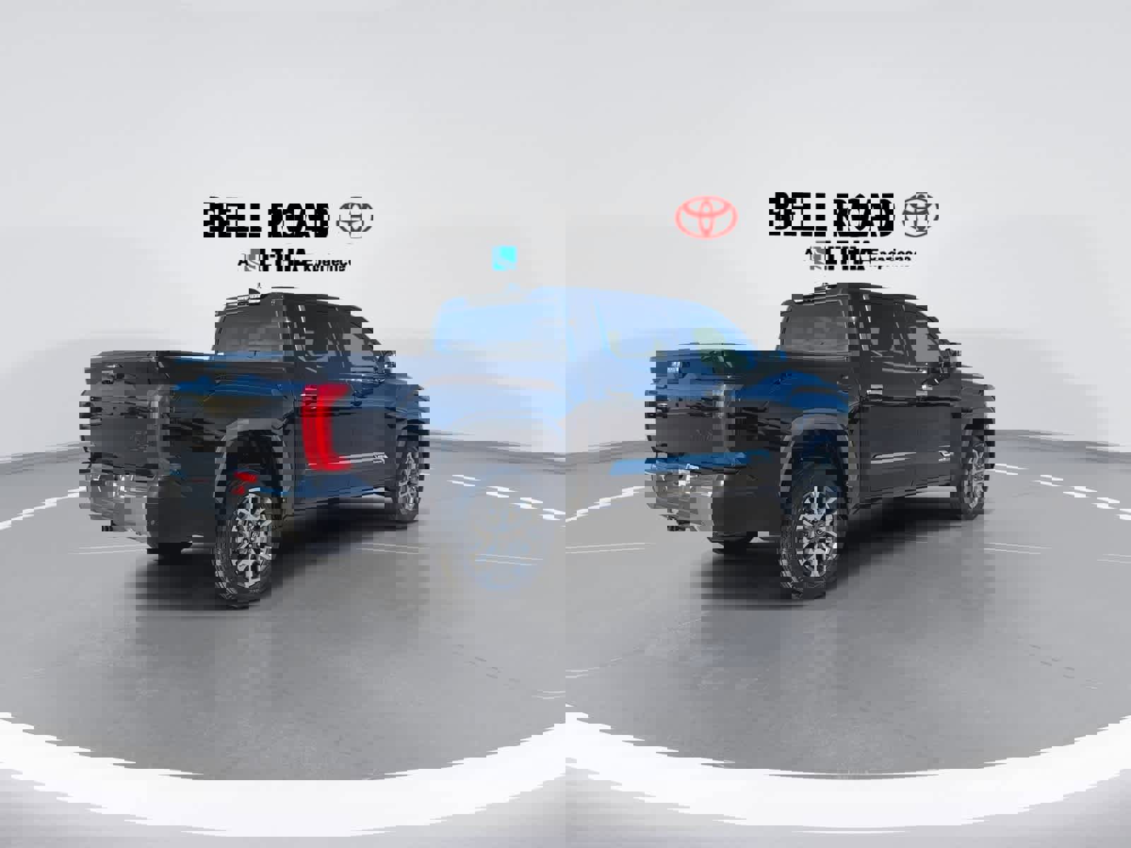 Used 2025 Toyota Tundra 1794 Edition image 8