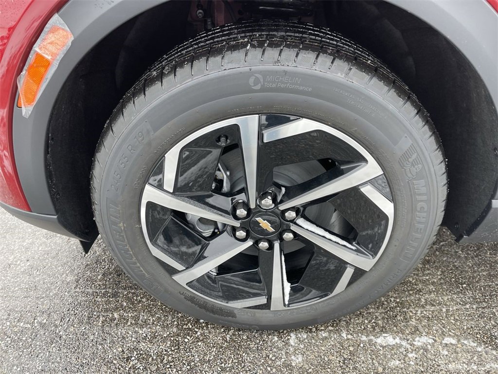 New 2026 Chevrolet Equinox EV LT image 10