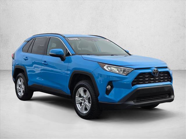 Used 2021 Toyota RAV4 XLE video 3