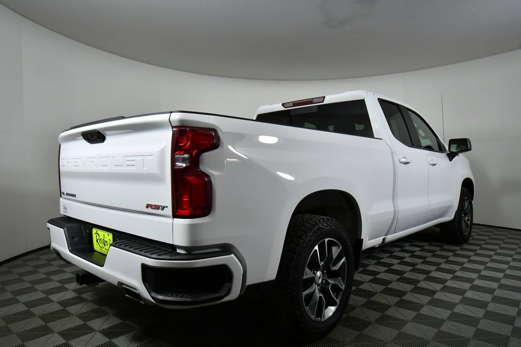 Used 2023 Chevrolet Silverado 1500 RST w/ Convenience Package II AWD/4WD image 11
