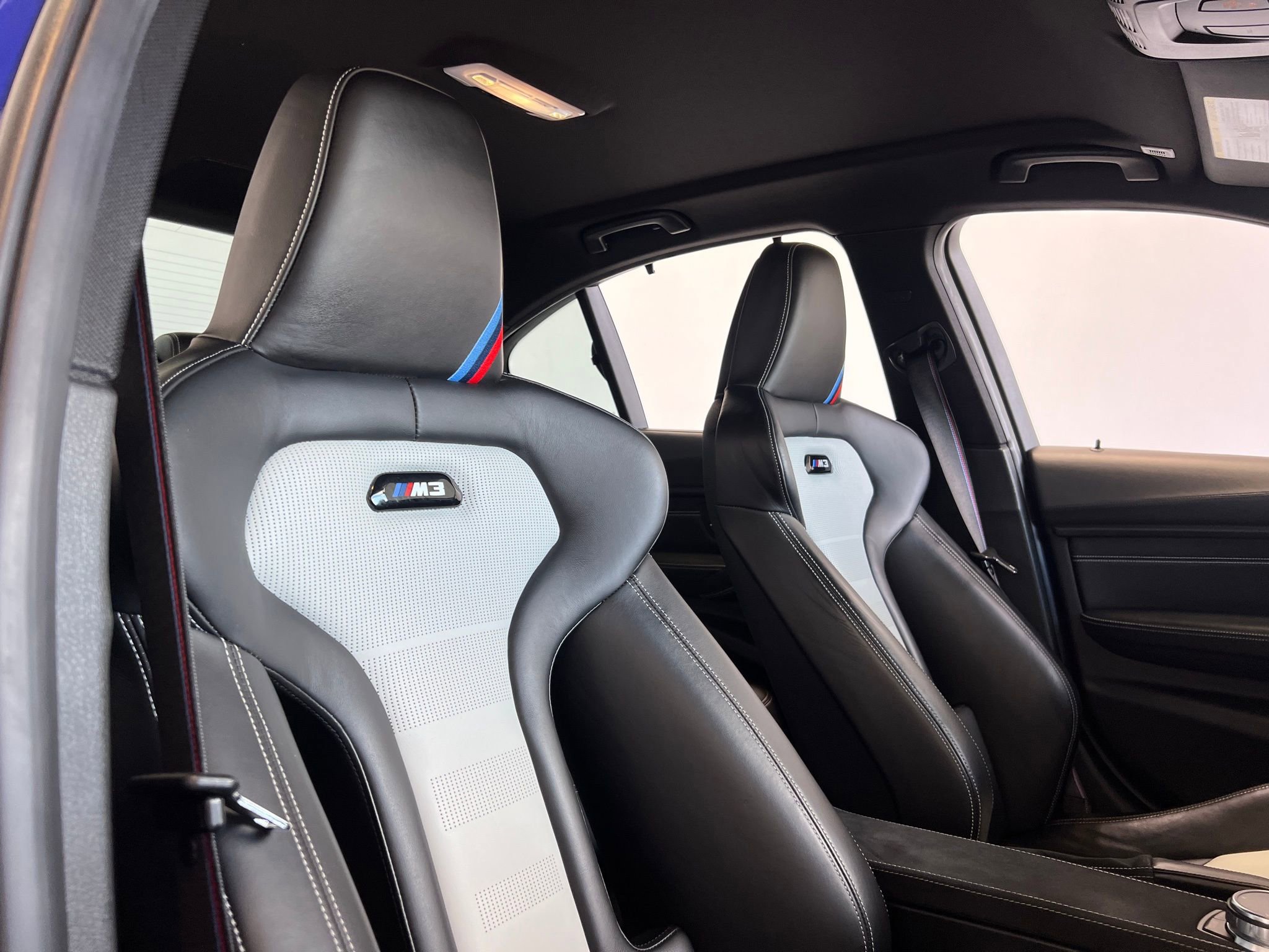 Used 2018 BMW M3 CS w/ Executive Package image 25