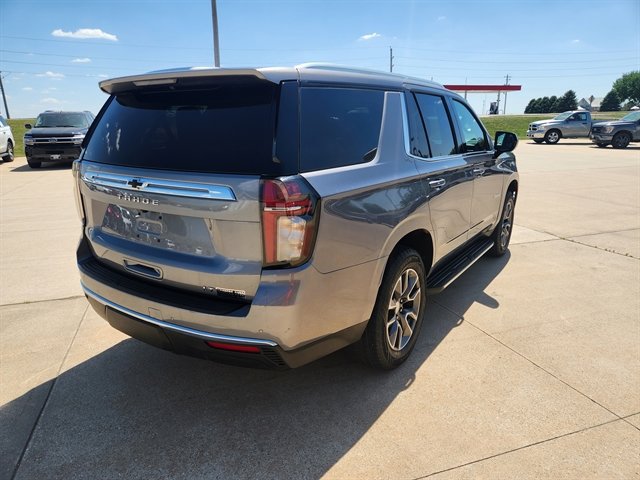 Used 2021 Chevrolet Tahoe LT AWD/4WD image 3