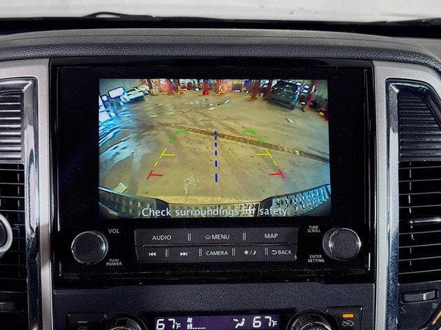 Used 2021 Nissan Titan SV w/ SV Convenience Package AWD/4WD image 12