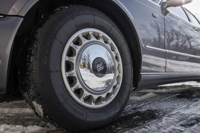 Used 2000 Rolls-Royce Silver Seraph image 56