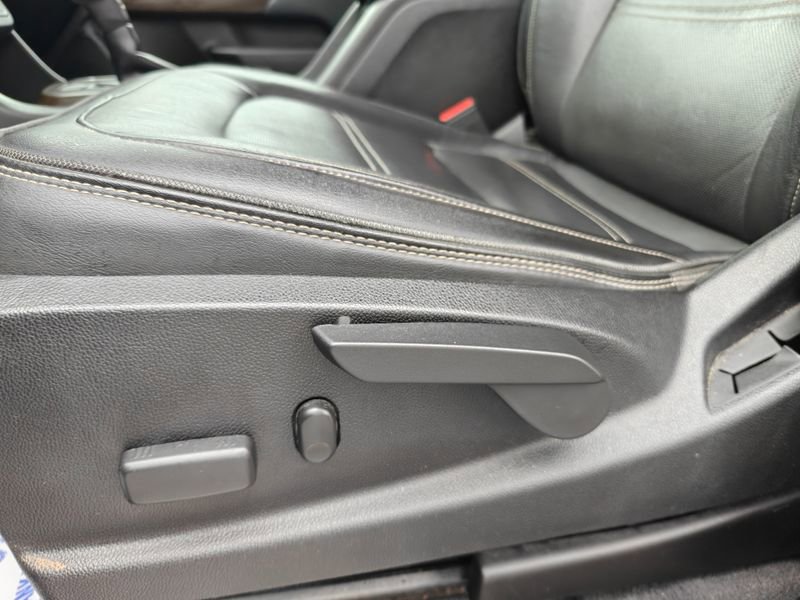 Used 2020 GMC Canyon Denali image 15