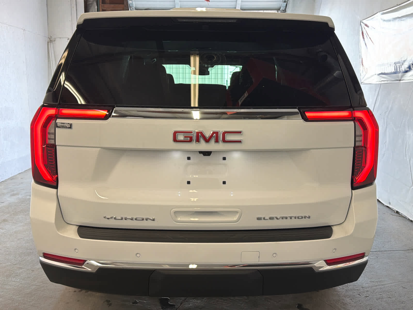 New 2026 GMC Yukon XL Elevation w/ LPO, Floor Liner Package image 6