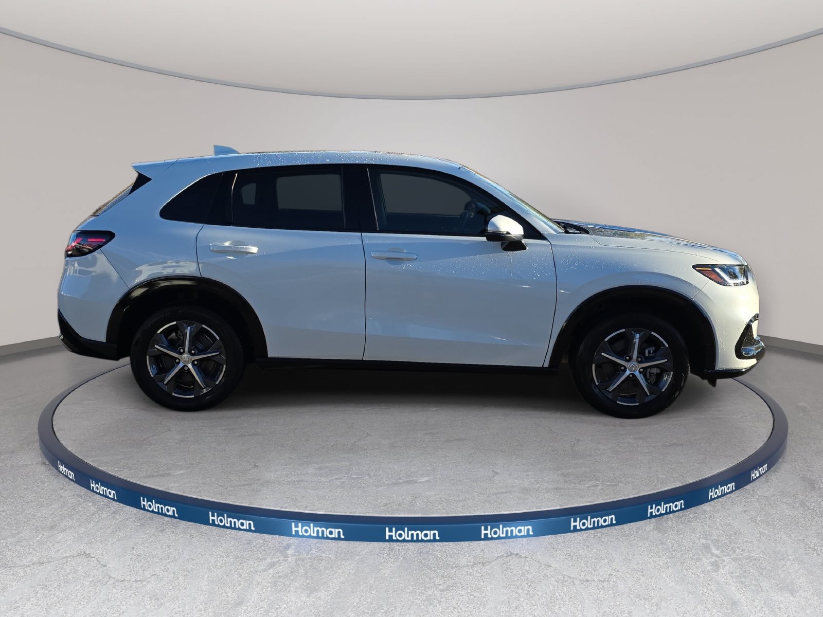 Used 2024 Honda HR-V EX-L image 5