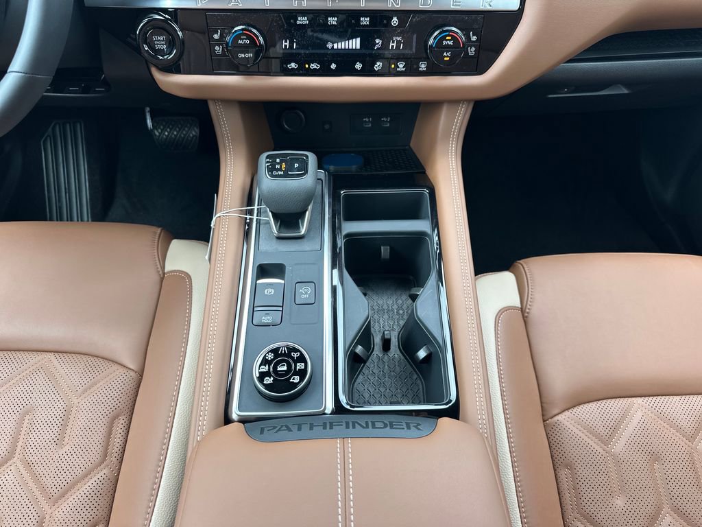 New 2026 Nissan Pathfinder Platinum AWD/4WD image 30