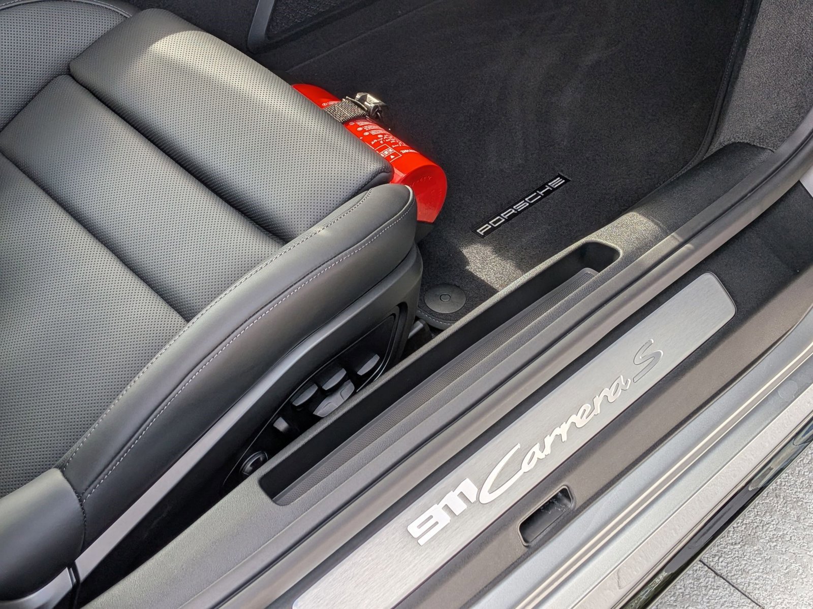New 2026 Porsche 911 Carrera S image 28