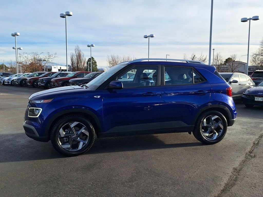 Certified 2023 Hyundai Venue Limited image 6