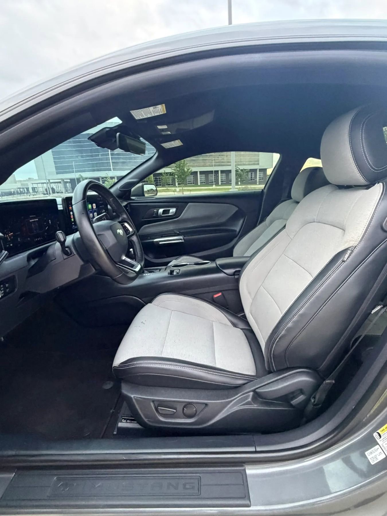 Used 2024 Ford Mustang Coupe image 28