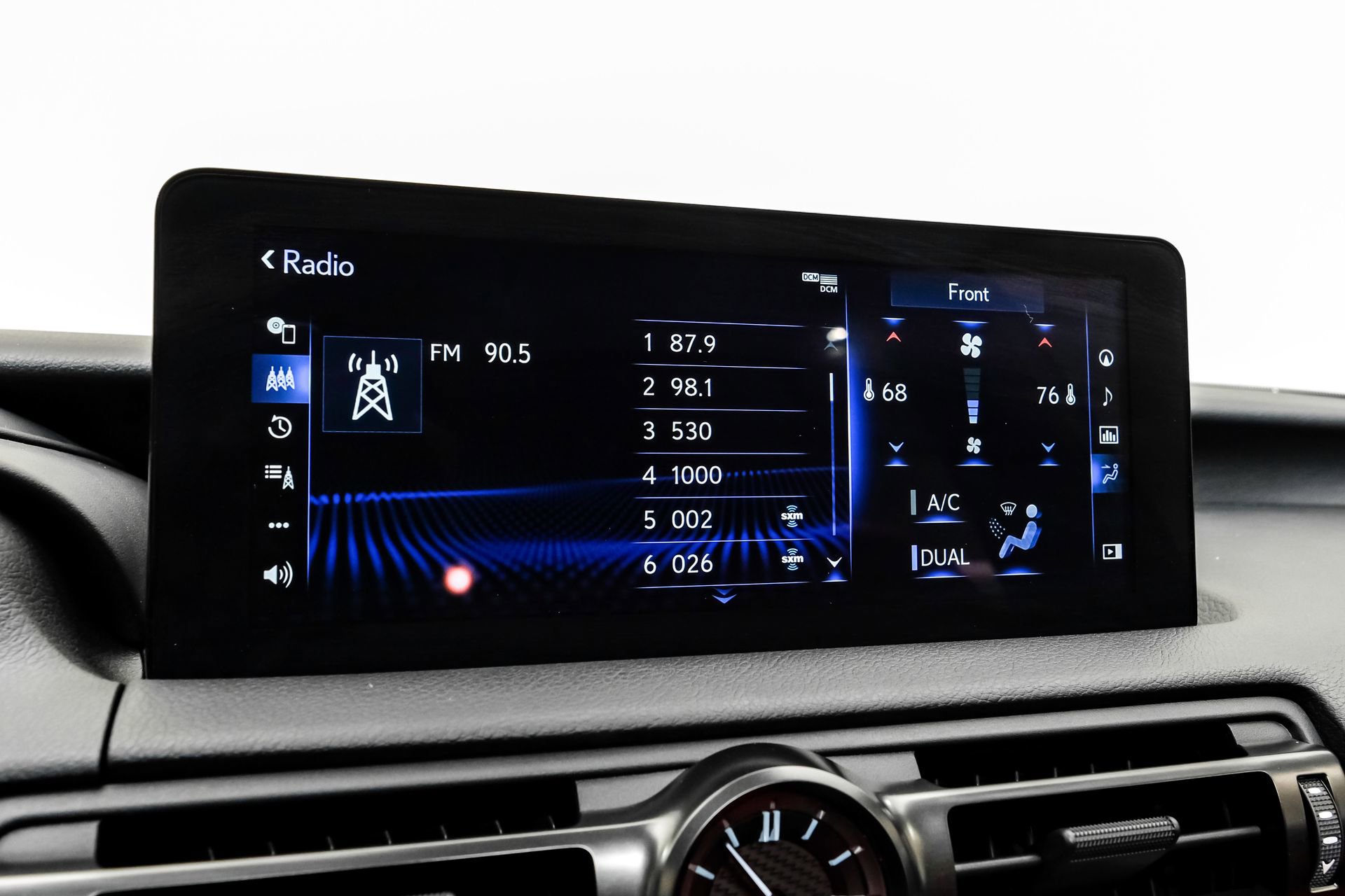 Used 2024 Lexus IS 500 image 32