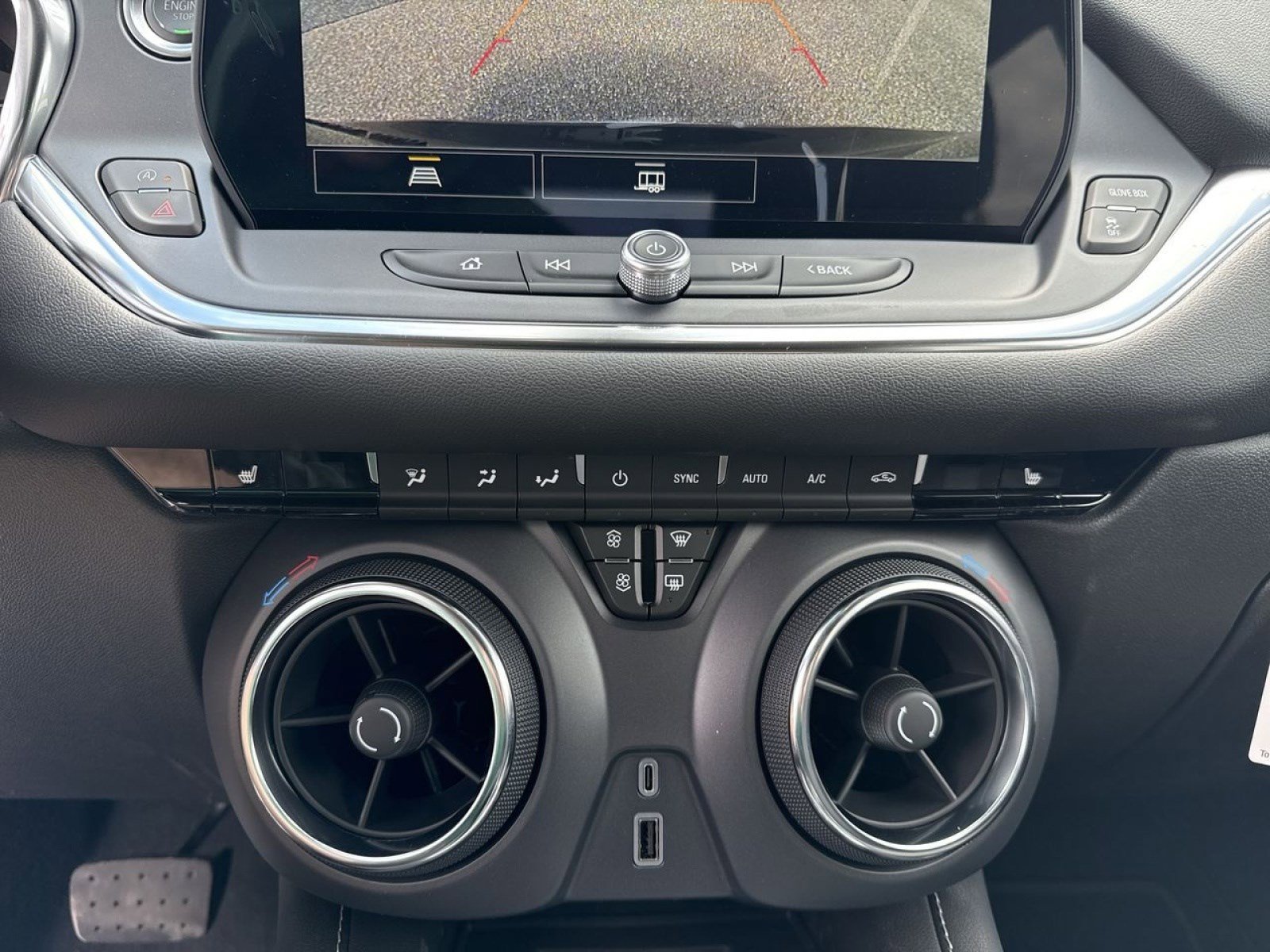 New 2025 Chevrolet Blazer LT w/ Convenience Package image 20