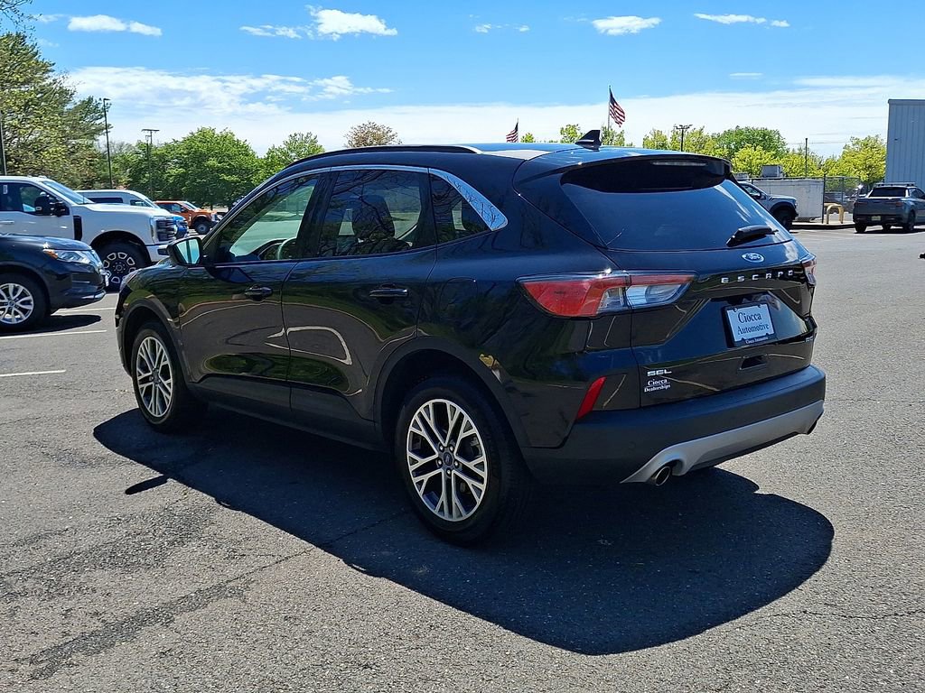 Used 2022 Ford Escape SEL AWD/4WD image 7