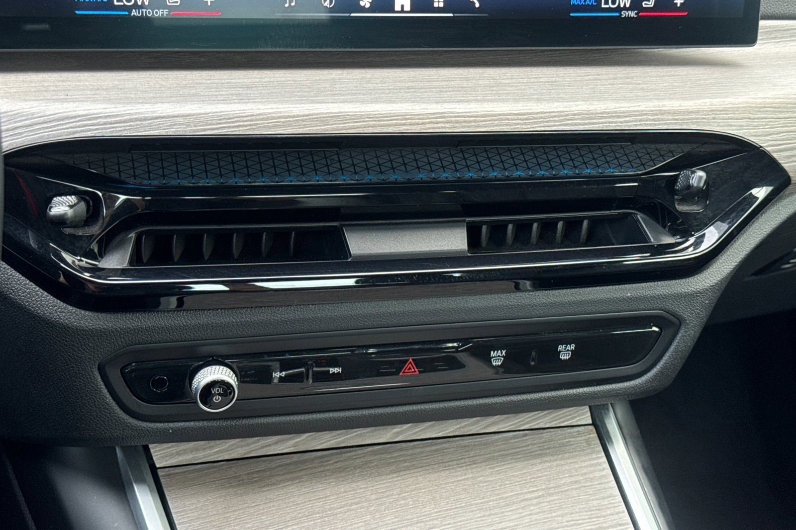 Used 2025 BMW 430i xDrive Convertible image 18