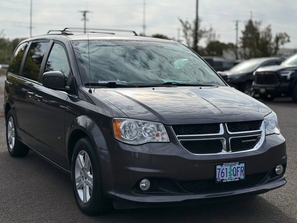 Used 2019 Dodge Grand Caravan SXT FWD image 7