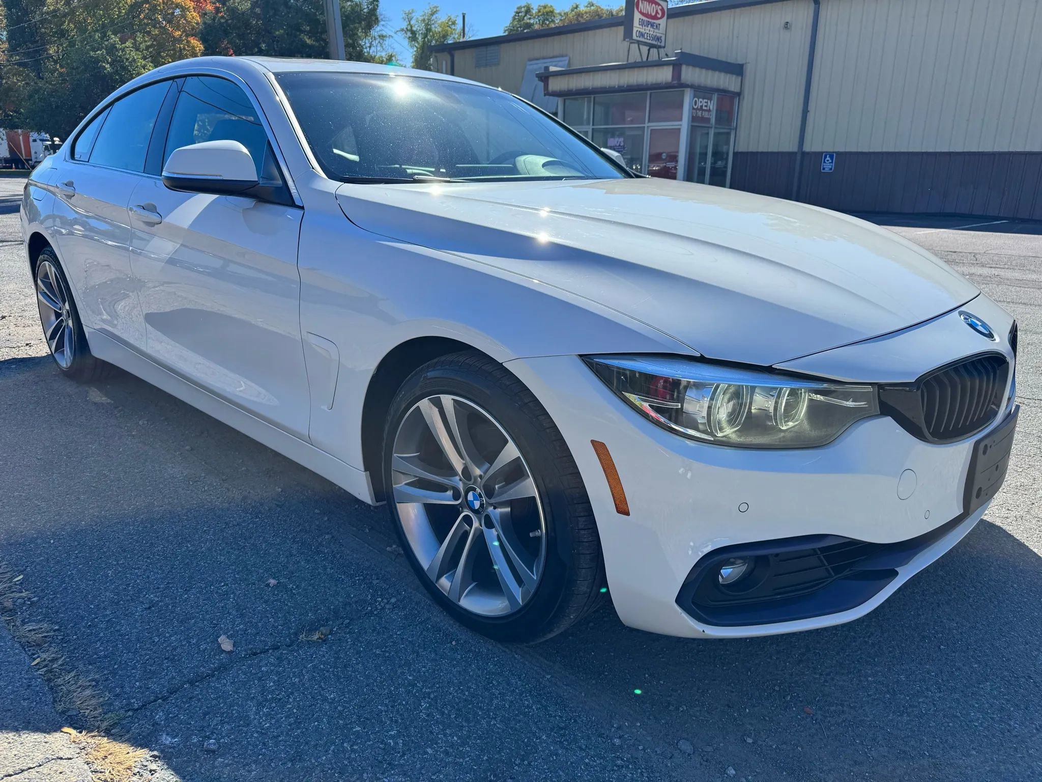 Used 2019 BMW 430i Gran Coupe xDrive w/ Convenience Package AWD/4WD image 3