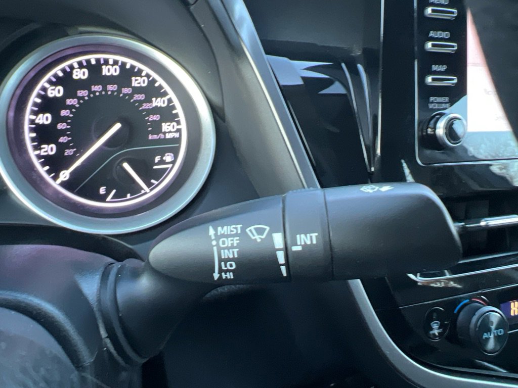 Used 2022 Toyota Camry LE image 20