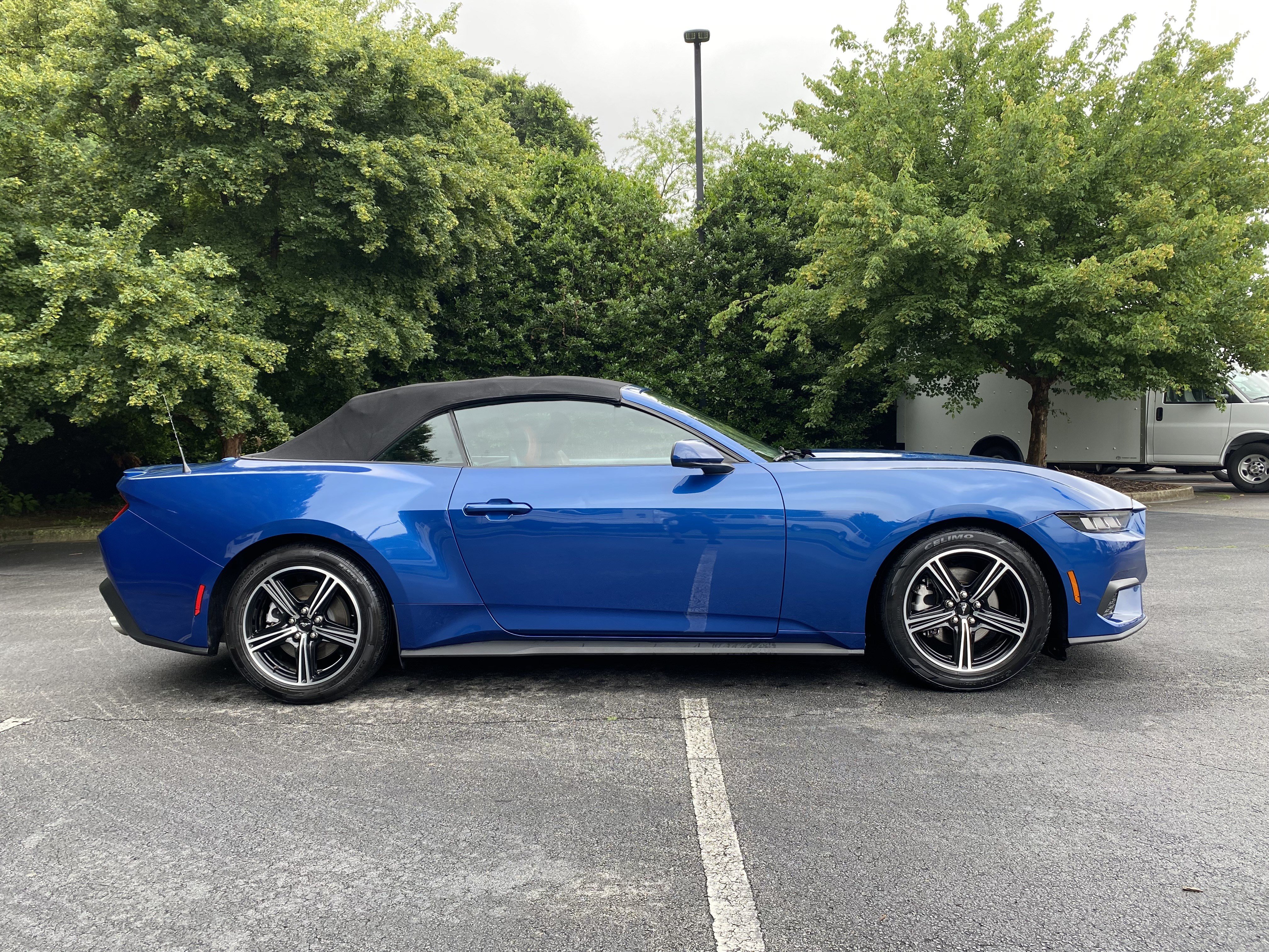 Used 2024 Ford Mustang Premium RWD image 10